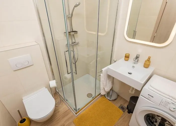 Sea & Sunset View דירה