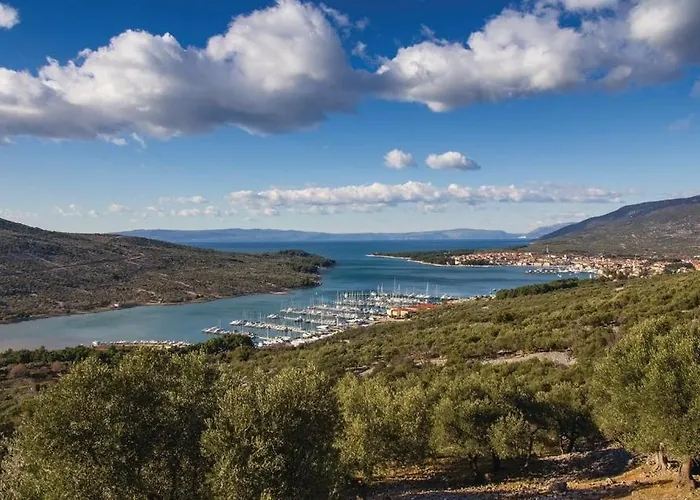 Sea & Sunset View Apartamento *